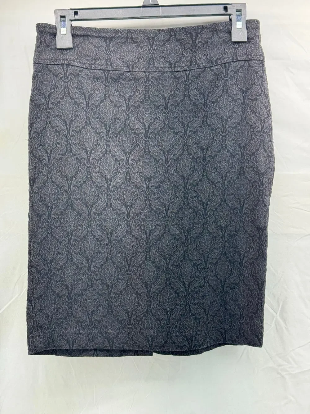 SOHO apparel LTD medium, Black pencil skirt
